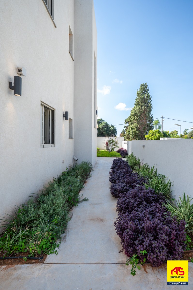 Cottage 5 Pièces à Shikma Street,  Pardes Hanna-Karkur